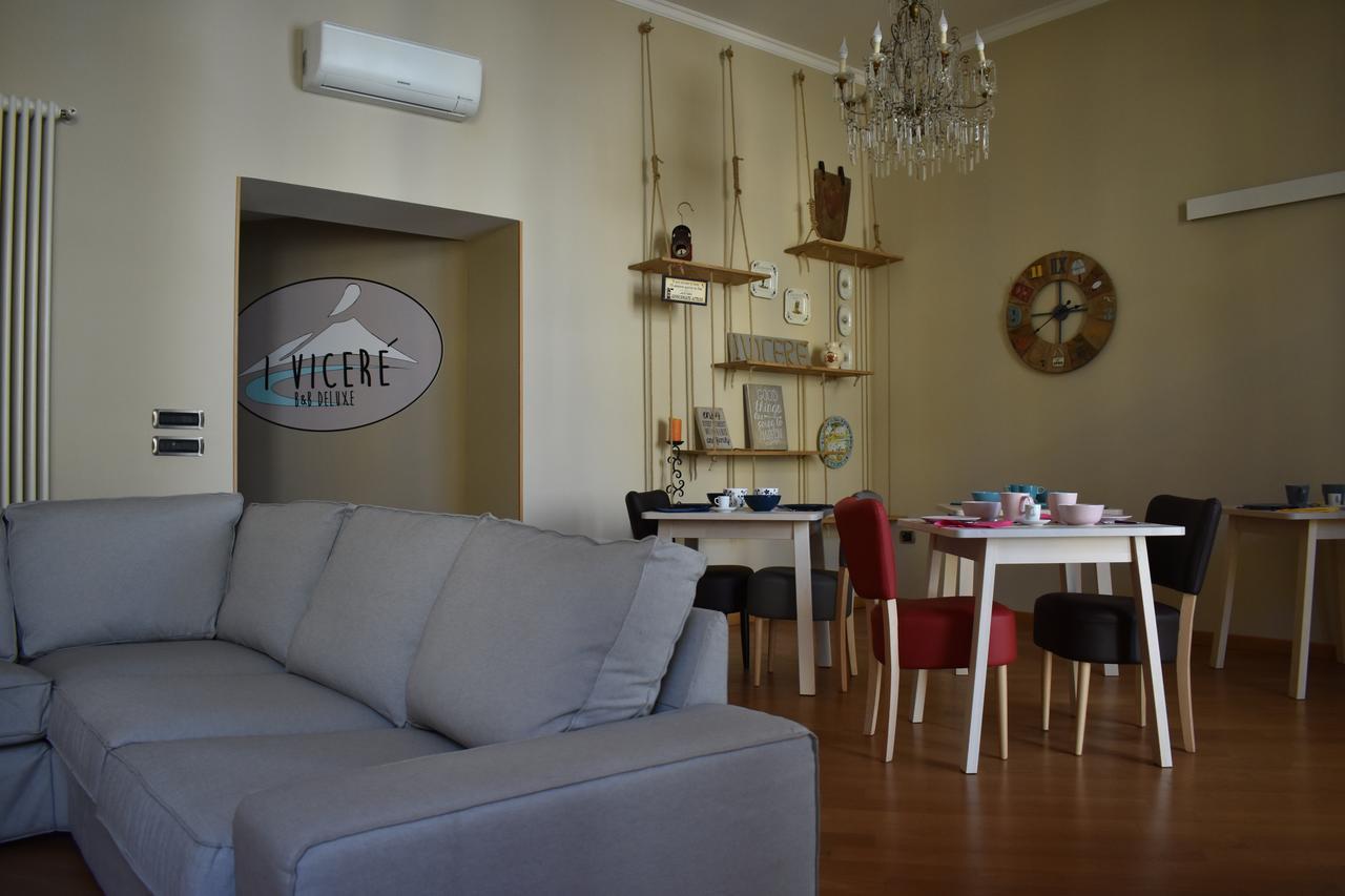 I Vicere B&B Deluxe Napoli Dış mekan fotoğraf