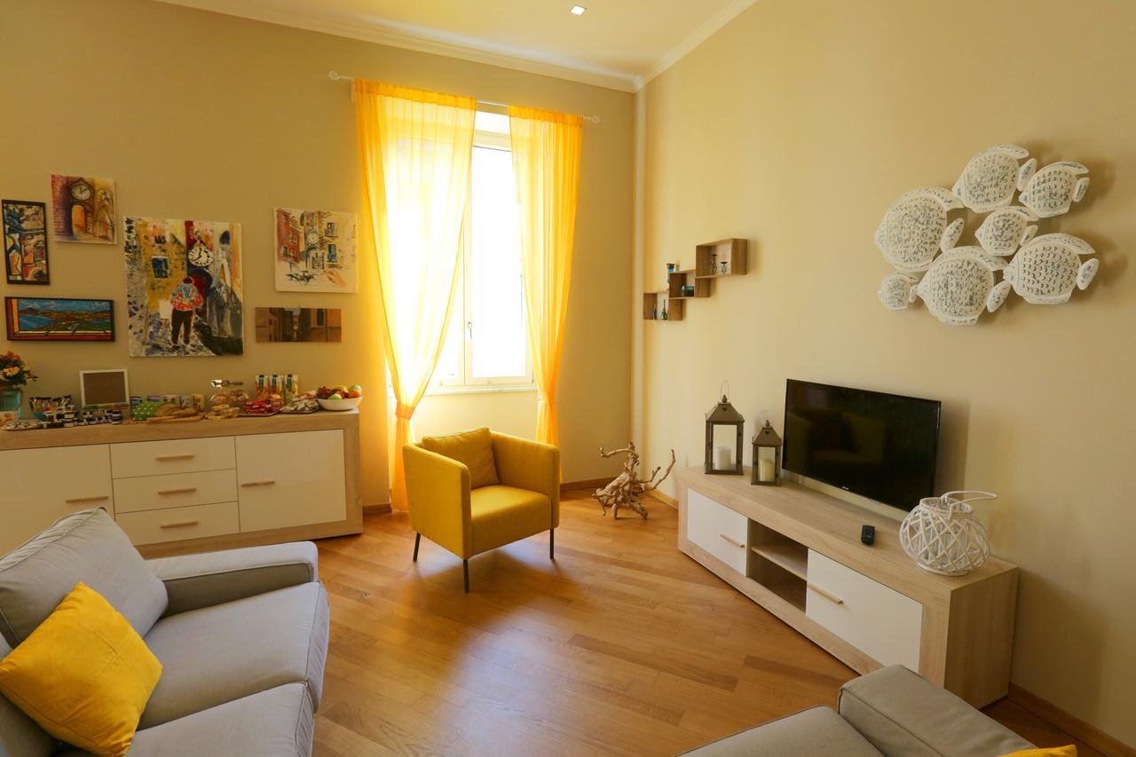 I Vicere B&B Deluxe Napoli Dış mekan fotoğraf