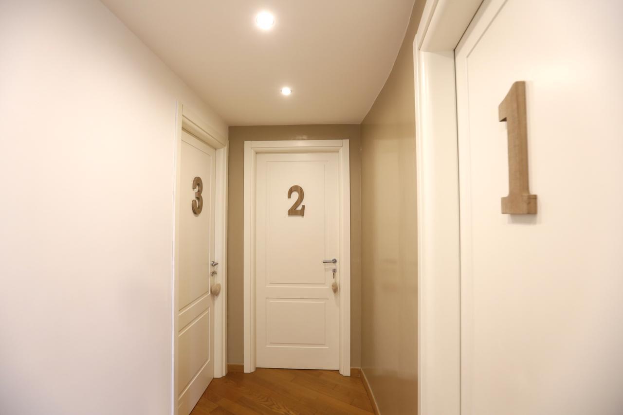 I Vicere B&B Deluxe Napoli Dış mekan fotoğraf